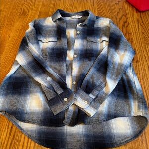 Old navy flannel shirt